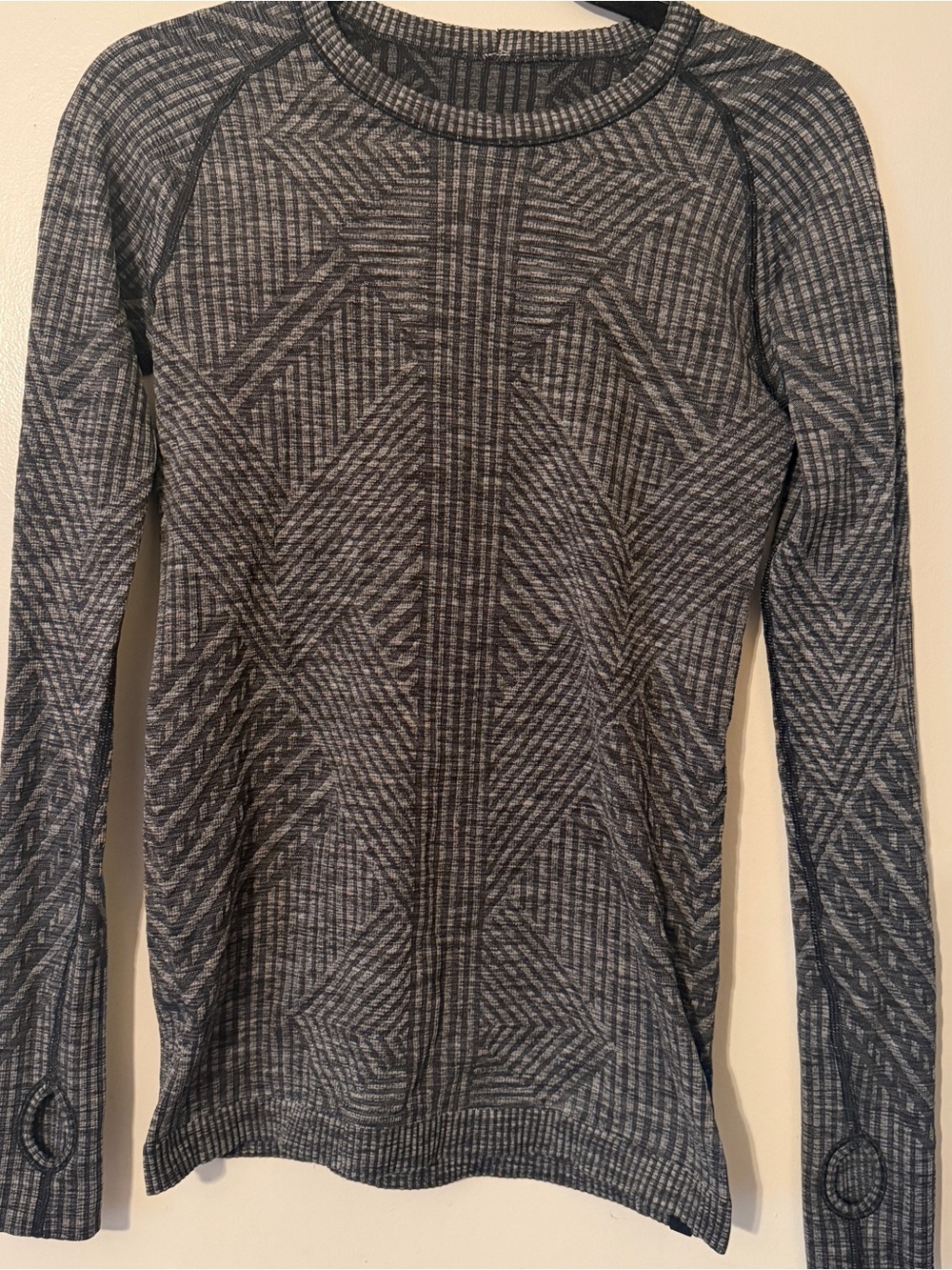 Lululemon Rest Less Pullover Size 6 Heathered Black Textured Rib Silverescent